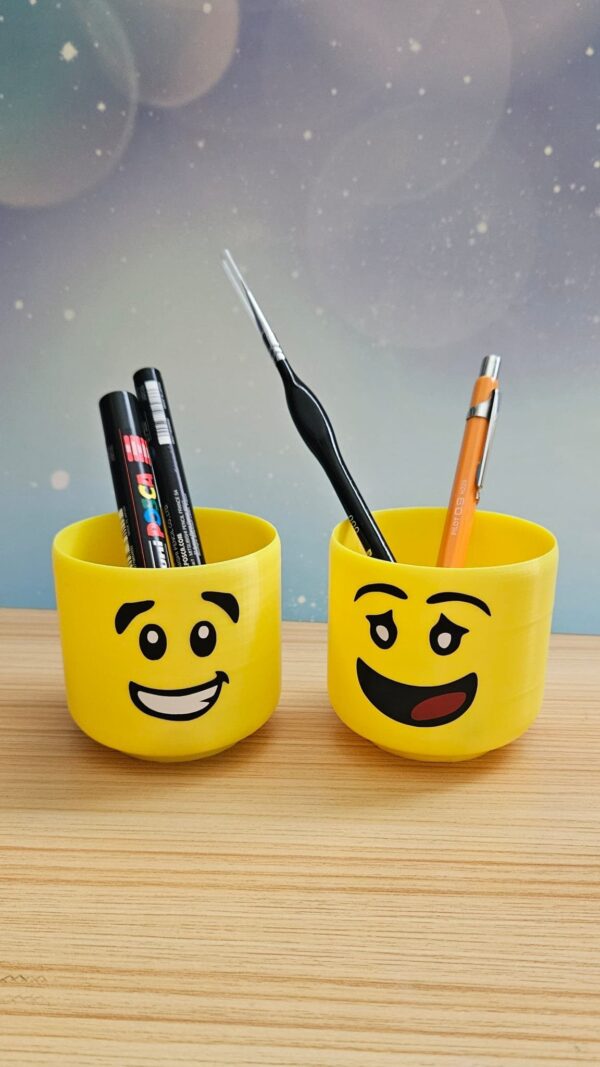 LEGO-Inspired Smiley Face Desk Organiser